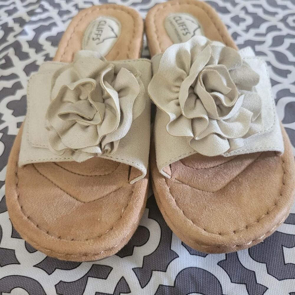 Cliffs-by-white-mountain Women's Brown and Cream Sandals